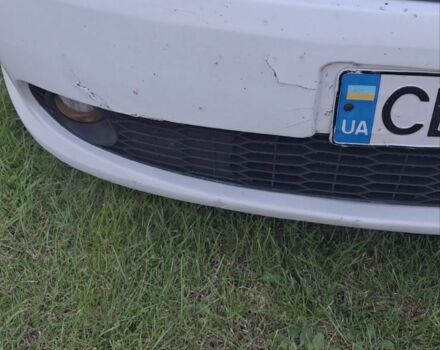 Білий Рено Кліо, об'ємом двигуна 1.4 л та пробігом 400 тис. км за 3500 $, фото 5 на Automoto.ua