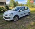 Білий Рено Кліо, об'ємом двигуна 1.2 л та пробігом 201 тис. км за 4200 $, фото 1 на Automoto.ua