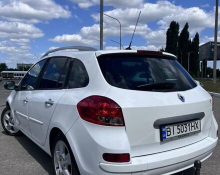 Белый Рено Клио, объемом двигателя 1.5 л и пробегом 151 тыс. км за 6700 $, фото 1 на Automoto.ua