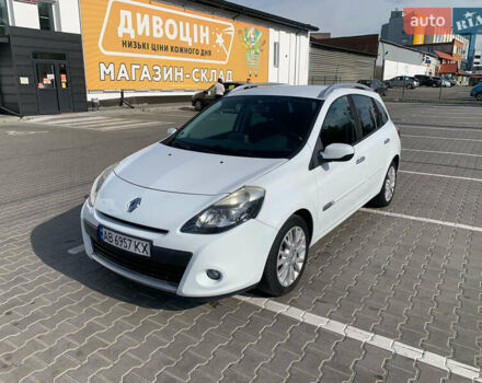 Білий Рено Кліо, об'ємом двигуна 1.15 л та пробігом 155 тис. км за 5200 $, фото 1 на Automoto.ua