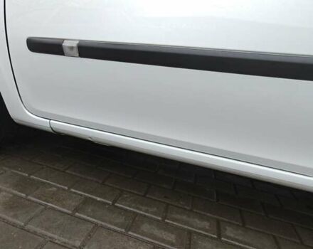 Білий Рено Кліо, об'ємом двигуна 1.46 л та пробігом 240 тис. км за 5300 $, фото 10 на Automoto.ua