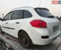 Білий Рено Кліо, об'ємом двигуна 1.15 л та пробігом 200 тис. км за 2650 $, фото 3 на Automoto.ua