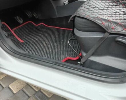 Білий Рено Кліо, об'ємом двигуна 1.46 л та пробігом 240 тис. км за 5300 $, фото 29 на Automoto.ua