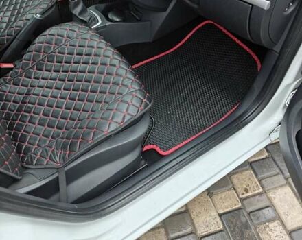 Білий Рено Кліо, об'ємом двигуна 1.46 л та пробігом 240 тис. км за 5300 $, фото 30 на Automoto.ua