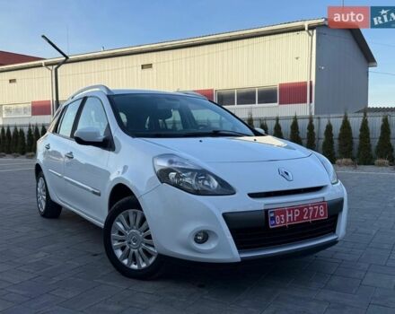 Білий Рено Кліо, об'ємом двигуна 1.6 л та пробігом 205 тис. км за 6500 $, фото 2 на Automoto.ua