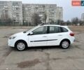 Білий Рено Кліо, об'ємом двигуна 1.46 л та пробігом 300 тис. км за 4800 $, фото 5 на Automoto.ua