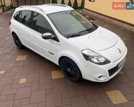 Белый Рено Клио, объемом двигателя 1.15 л и пробегом 211 тыс. км за 4899 $, фото 10 на Automoto.ua