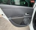 Белый Рено Клио, объемом двигателя 1.2 л и пробегом 253 тыс. км за 5850 $, фото 47 на Automoto.ua