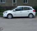 Белый Рено Клио, объемом двигателя 1.5 л и пробегом 284 тыс. км за 5150 $, фото 6 на Automoto.ua
