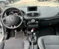 Белый Рено Клио, объемом двигателя 1.2 л и пробегом 253 тыс. км за 5650 $, фото 11 на Automoto.ua