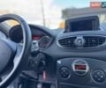 Белый Рено Клио, объемом двигателя 1.2 л и пробегом 206 тыс. км за 6400 $, фото 39 на Automoto.ua