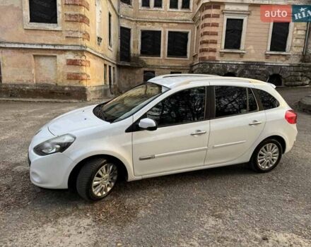 Рено Кліо 2011 у Львові на Automoto.ua Білий Рено Кліо, об'ємом двигуна 1.6 л та пробігом 300 тис. км за 5700 $, фото 1 на Automoto.ua