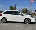 Білий Рено Кліо, об'ємом двигуна 1.46 л та пробігом 216 тис. км за 5900 $, фото 4 на Automoto.ua