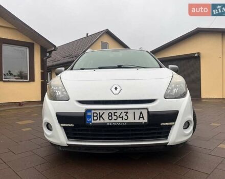 Белый Рено Клио, объемом двигателя 1.15 л и пробегом 211 тыс. км за 4899 $, фото 23 на Automoto.ua