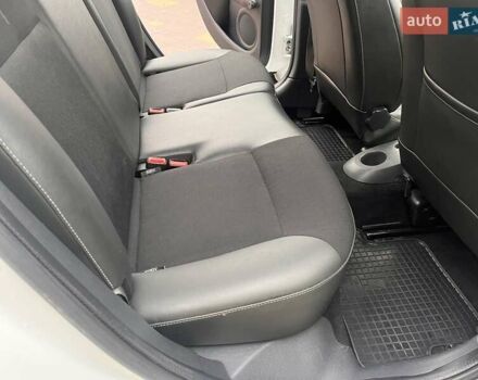 Белый Рено Клио, объемом двигателя 1.15 л и пробегом 211 тыс. км за 4899 $, фото 35 на Automoto.ua