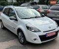 Белый Рено Клио, объемом двигателя 1.2 л и пробегом 253 тыс. км за 5850 $, фото 4 на Automoto.ua