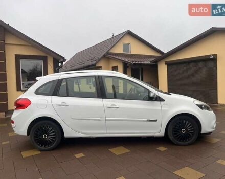 Белый Рено Клио, объемом двигателя 1.15 л и пробегом 211 тыс. км за 4899 $, фото 16 на Automoto.ua