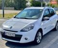 Білий Рено Кліо, об'ємом двигуна 1.46 л та пробігом 216 тис. км за 5900 $, фото 1 на Automoto.ua