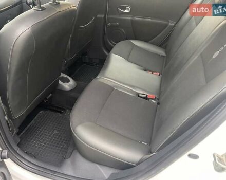 Белый Рено Клио, объемом двигателя 1.15 л и пробегом 211 тыс. км за 4899 $, фото 36 на Automoto.ua