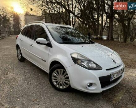 Рено Кліо 2011 у Львові на Automoto.ua Білий Рено Кліо, об'ємом двигуна 1.6 л та пробігом 300 тис. км за 5700 $, фото 17 на Automoto.ua