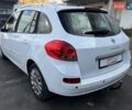 Белый Рено Клио, объемом двигателя 1.2 л и пробегом 206 тыс. км за 6400 $, фото 13 на Automoto.ua