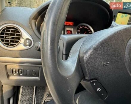 Рено Кліо 2011 у Львові на Automoto.ua Білий Рено Кліо, об'ємом двигуна 1.6 л та пробігом 300 тис. км за 5700 $, фото 14 на Automoto.ua