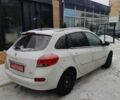 Белый Рено Клио, объемом двигателя 1.2 л и пробегом 253 тыс. км за 5650 $, фото 5 на Automoto.ua