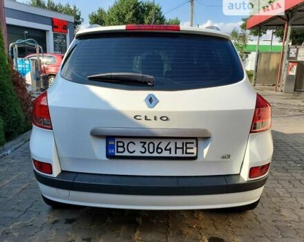 Белый Рено Клио, объемом двигателя 1.46 л и пробегом 148 тыс. км за 6500 $, фото 5 на Automoto.ua