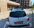 Белый Рено Клио, объемом двигателя 1.6 л и пробегом 223 тыс. км за 5999 $, фото 5 на Automoto.ua