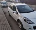 Білий Рено Кліо, об'ємом двигуна 1.5 л та пробігом 320 тис. км за 5100 $, фото 1 на Automoto.ua