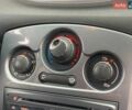 Білий Рено Кліо, об'ємом двигуна 1.6 л та пробігом 290 тис. км за 5400 $, фото 9 на Automoto.ua