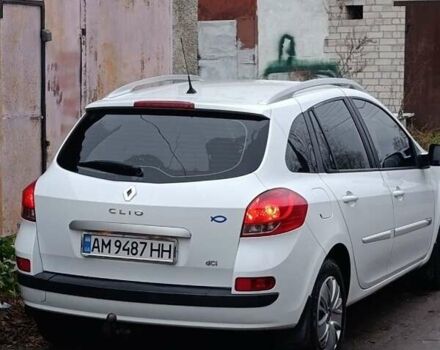 Білий Рено Кліо, об'ємом двигуна 1.5 л та пробігом 245 тис. км за 6200 $, фото 2 на Automoto.ua