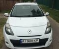 Белый Рено Клио, объемом двигателя 1.5 л и пробегом 142 тыс. км за 5900 $, фото 1 на Automoto.ua
