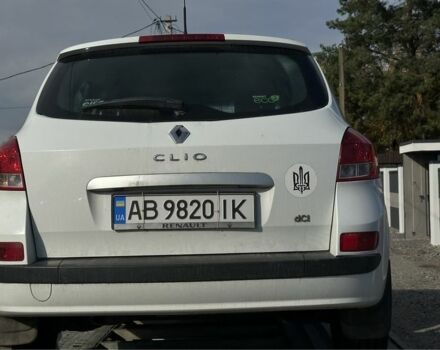 Белый Рено Клио, объемом двигателя 1.5 л и пробегом 180 тыс. км за 3650 $, фото 3 на Automoto.ua