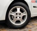 Белый Рено Клио, объемом двигателя 1.6 л и пробегом 221 тыс. км за 6299 $, фото 3 на Automoto.ua