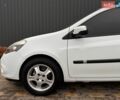 Белый Рено Клио, объемом двигателя 1.6 л и пробегом 221 тыс. км за 6299 $, фото 38 на Automoto.ua