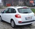 Белый Рено Клио, объемом двигателя 1.5 л и пробегом 111 тыс. км за 6999 $, фото 1 на Automoto.ua