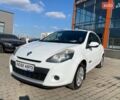 Белый Рено Клио, объемом двигателя 1.46 л и пробегом 236 тыс. км за 5300 $, фото 2 на Automoto.ua