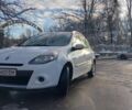 Белый Рено Клио, объемом двигателя 1.46 л и пробегом 290 тыс. км за 5100 $, фото 1 на Automoto.ua