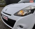 Белый Рено Клио, объемом двигателя 1.6 л и пробегом 221 тыс. км за 6299 $, фото 6 на Automoto.ua