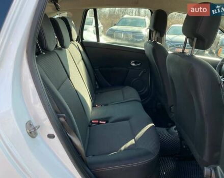Белый Рено Клио, объемом двигателя 1.46 л и пробегом 236 тыс. км за 5300 $, фото 18 на Automoto.ua