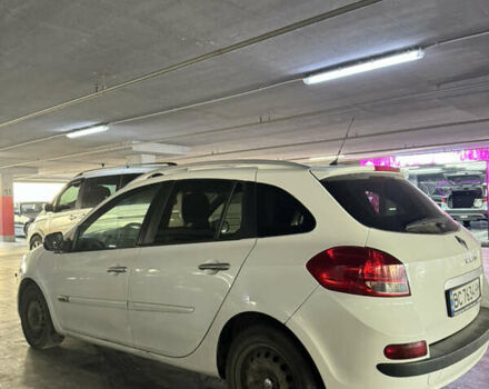 Білий Рено Кліо, об'ємом двигуна 1.5 л та пробігом 304 тис. км за 4299 $, фото 4 на Automoto.ua