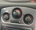 Белый Рено Клио, объемом двигателя 1.6 л и пробегом 290 тыс. км за 5400 $, фото 9 на Automoto.ua