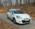 Білий Рено Кліо, об'ємом двигуна 1.6 л та пробігом 244 тис. км за 6000 $, фото 1 на Automoto.ua