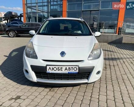 Белый Рено Клио, объемом двигателя 1.46 л и пробегом 236 тыс. км за 5300 $, фото 1 на Automoto.ua