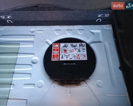 Белый Рено Клио, объемом двигателя 1.5 л и пробегом 111 тыс. км за 6999 $, фото 19 на Automoto.ua