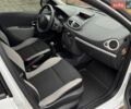 Белый Рено Клио, объемом двигателя 1.6 л и пробегом 221 тыс. км за 6299 $, фото 51 на Automoto.ua
