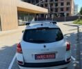 Белый Рено Клио, объемом двигателя 1.6 л и пробегом 239 тыс. км за 5999 $, фото 5 на Automoto.ua