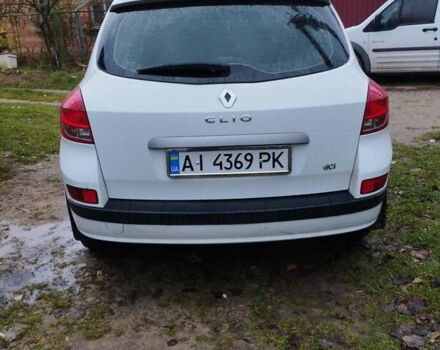 Білий Рено Кліо, об'ємом двигуна 1.5 л та пробігом 320 тис. км за 5500 $, фото 2 на Automoto.ua