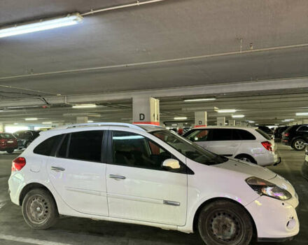 Білий Рено Кліо, об'ємом двигуна 1.5 л та пробігом 304 тис. км за 4299 $, фото 3 на Automoto.ua